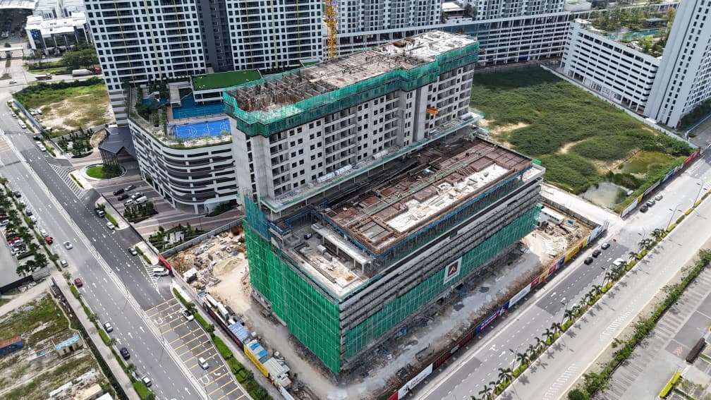 Shiangly Paramount Seiras - Rebar Installation