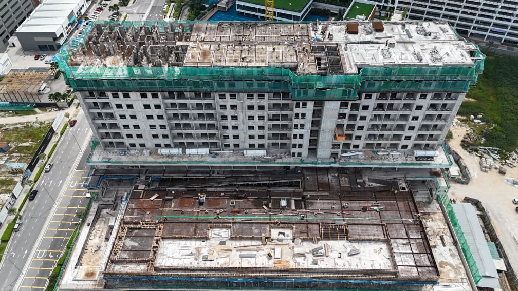 Shiangly Paramount Seiras - Concrete Pouring