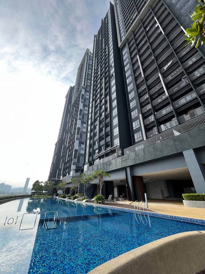 SkyMeridien Residence - Building Structure